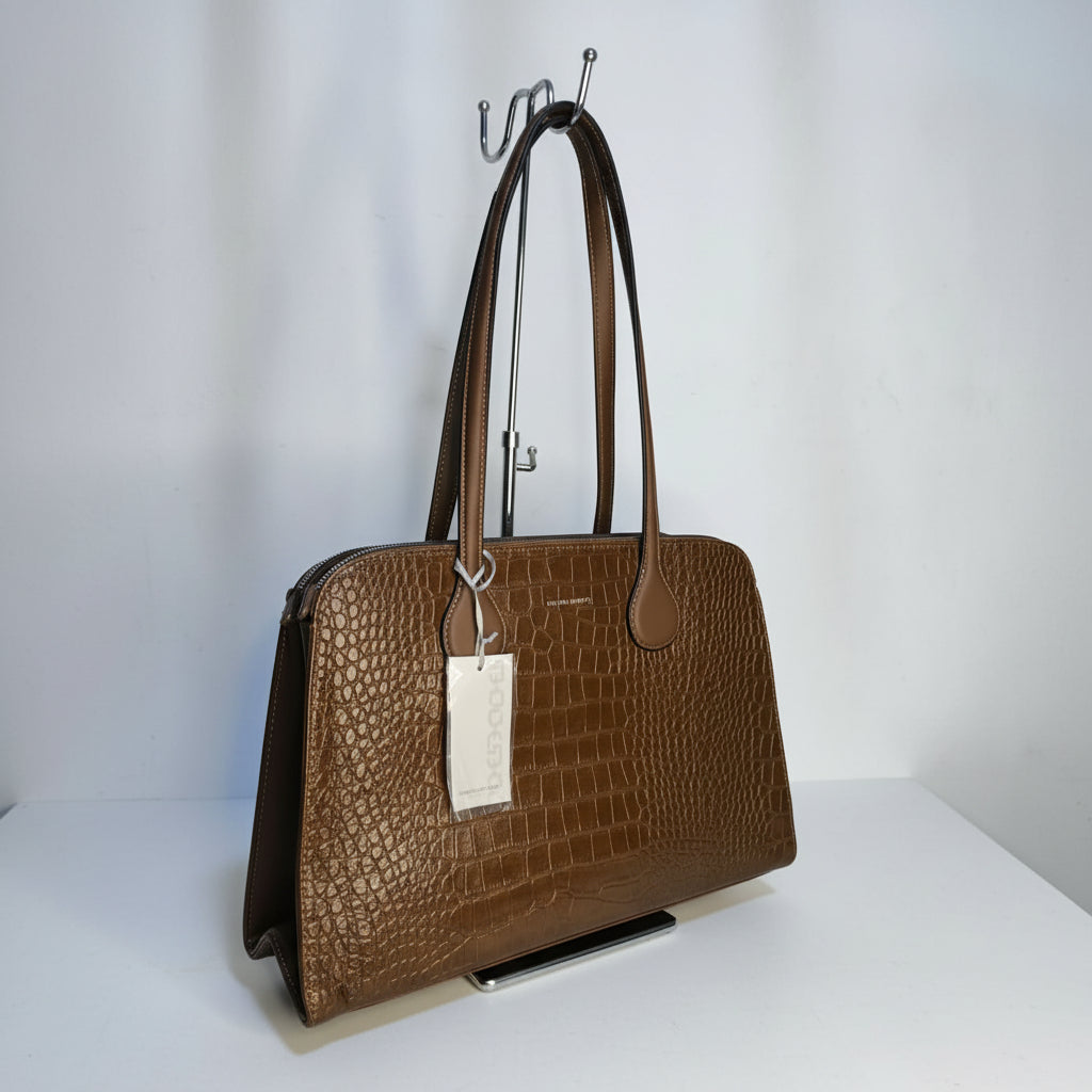 Cartera A4 para dama David Jones 3cod